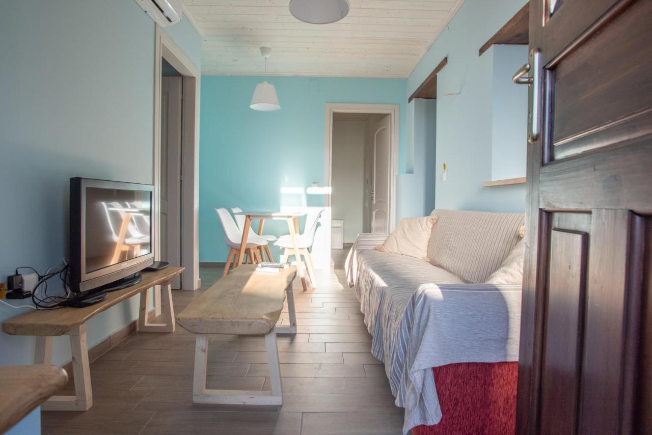 Με Θέα Το Ηλιοβασιλεμα 2 Villa อาฟิสโซส ภายนอก รูปภาพ